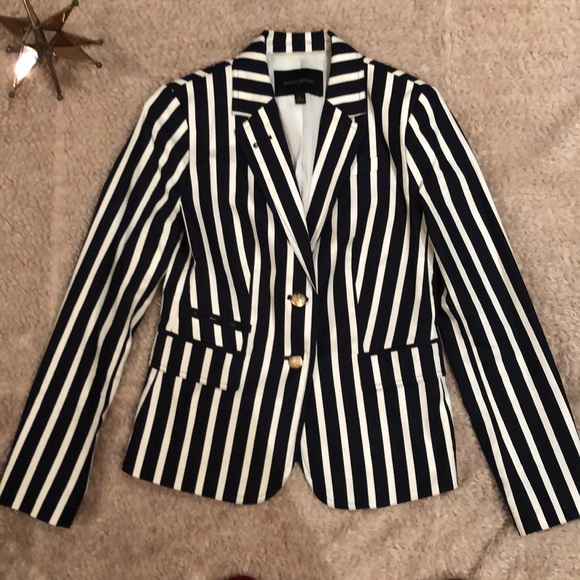 Beautiful stripped blazer